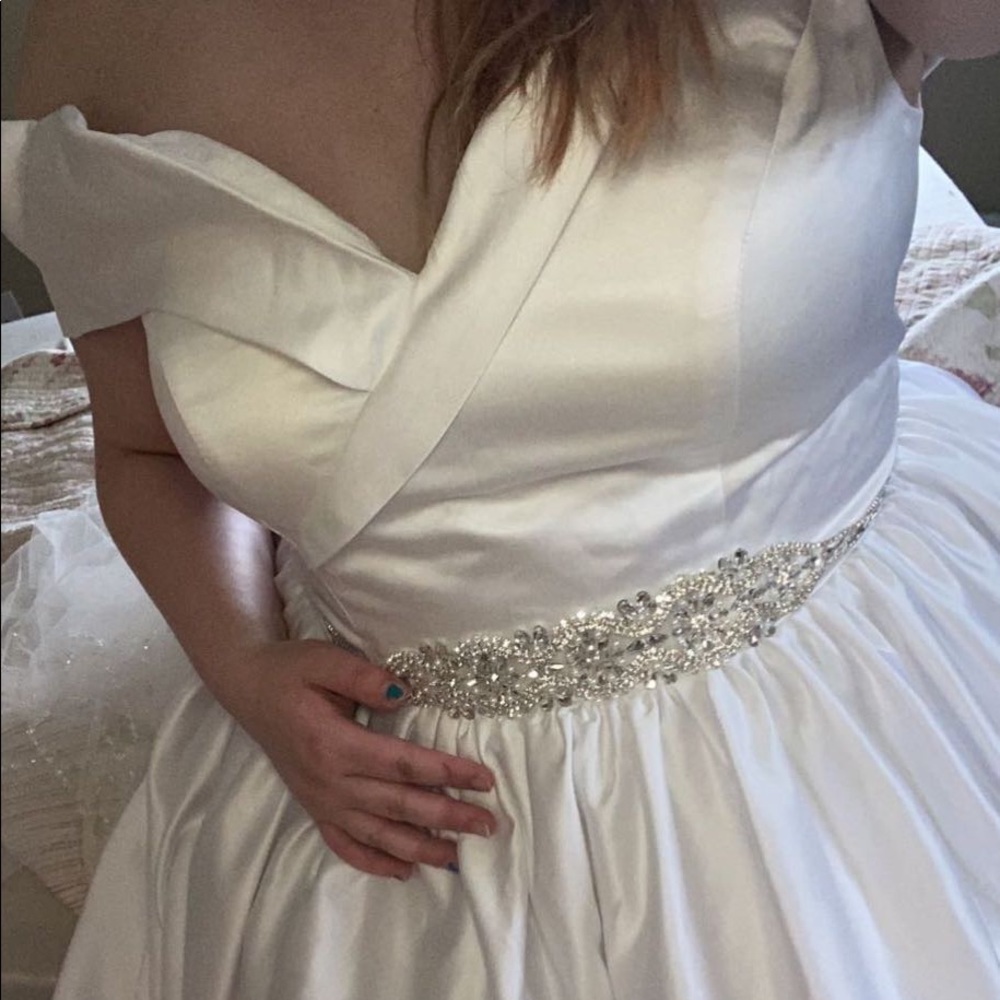 Wedding dress